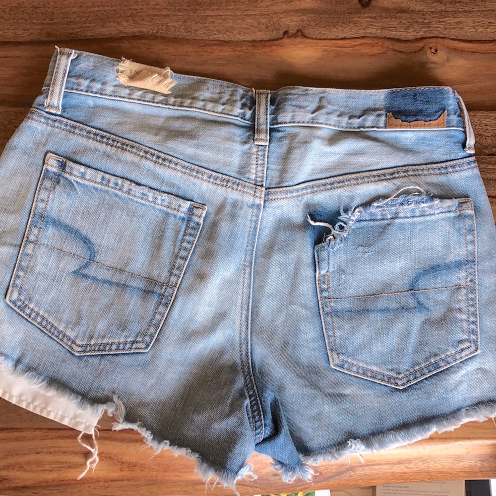 Vintage festival AE shorts. Size 6.